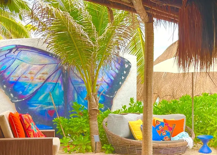 Oceanfront Pool 3 King Beds Tulum