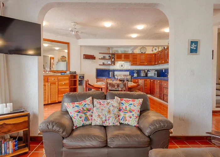 Villa Oceanfront Pool 3 King Beds *