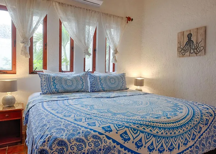 Oceanfront Pool 3 King Beds Villa Tulum